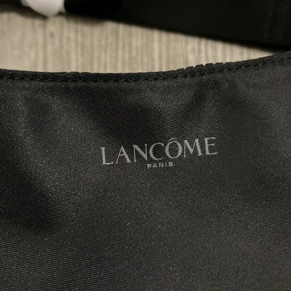 Lancôme Elegant Black Nylon Bag - Picture 3 of 10